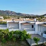 Dom wakacyjny Modern With Garden, Near - El Greco No 4 *