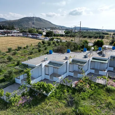 Modern In Tigaki, Near The Sea - No 4 Tigaki