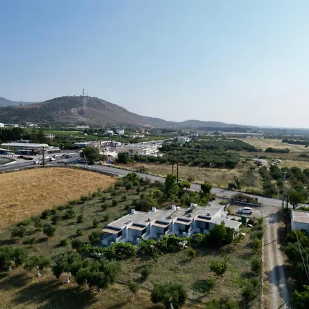 Modern With Garden, Near - El Greco No 4 Тигаки